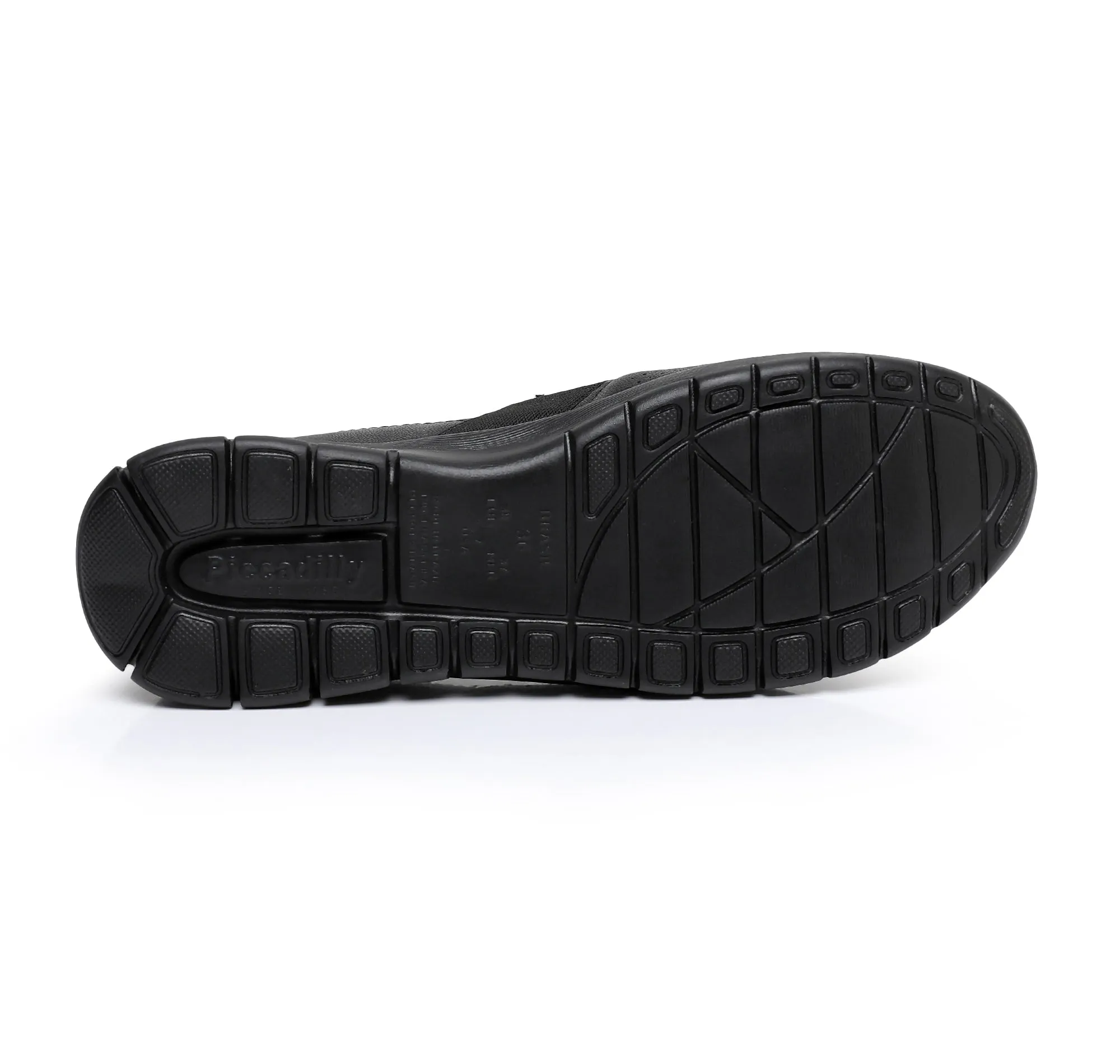 All Black Slip on Sneakers (970.054)