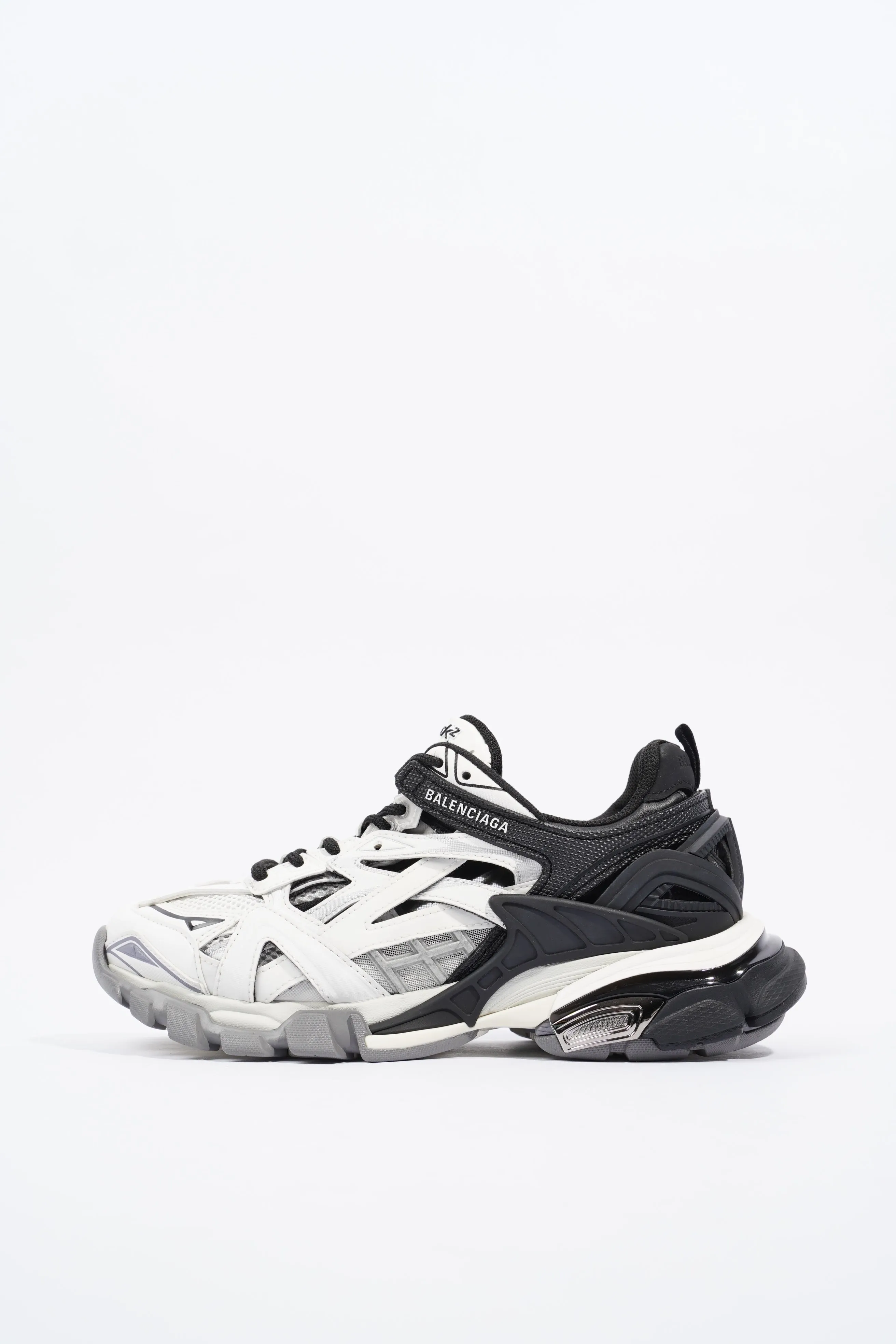 Balenciaga Track2 White / Black Canvas EU 38 UK 5