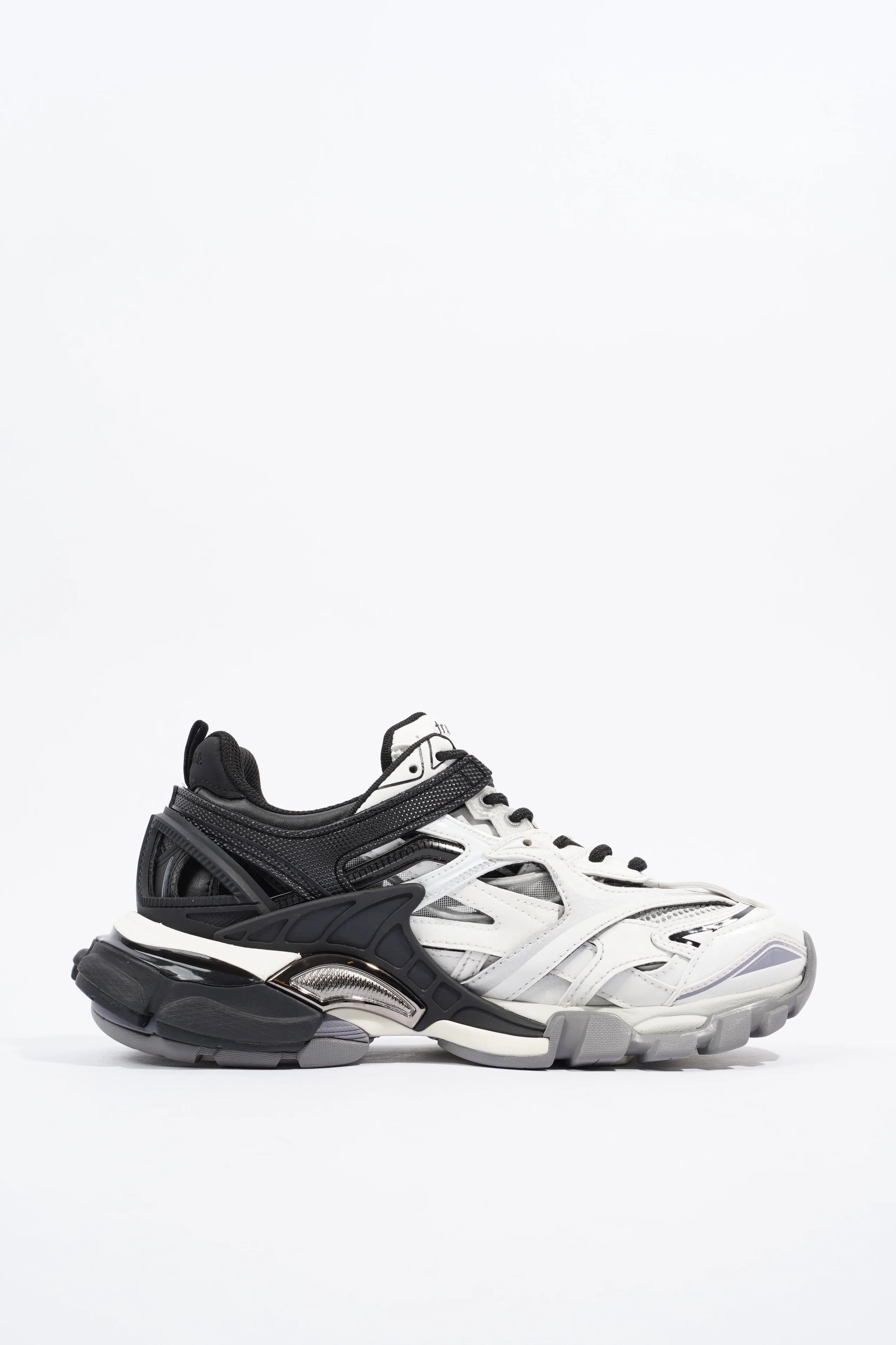 Balenciaga Track2 White / Black Canvas EU 38 UK 5