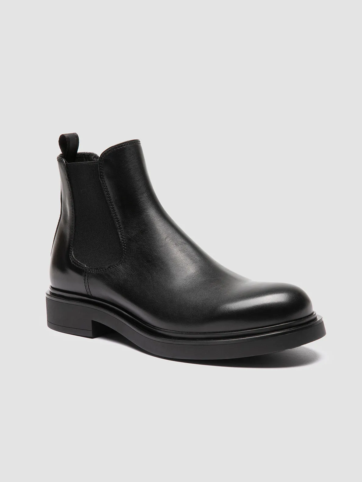 ENGINEER 006 - Black Leather Chelsea Boots