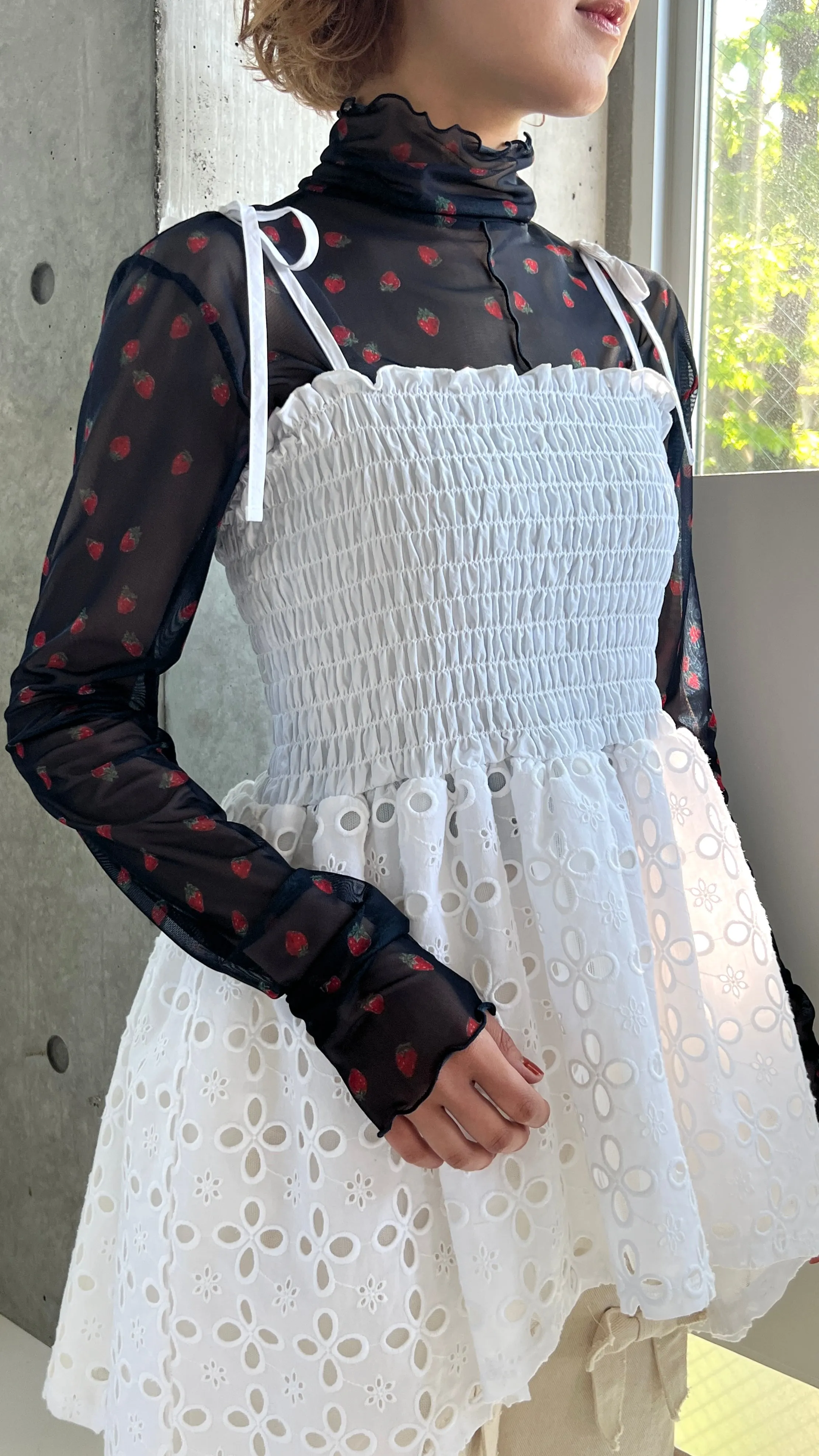 Strawberry see-through tops (High neck)